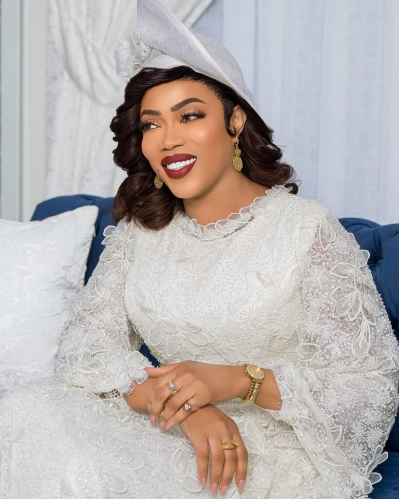 Sokhna Aïda Diallo célèbre le Magal du 17 avril à Médinatoul Salam