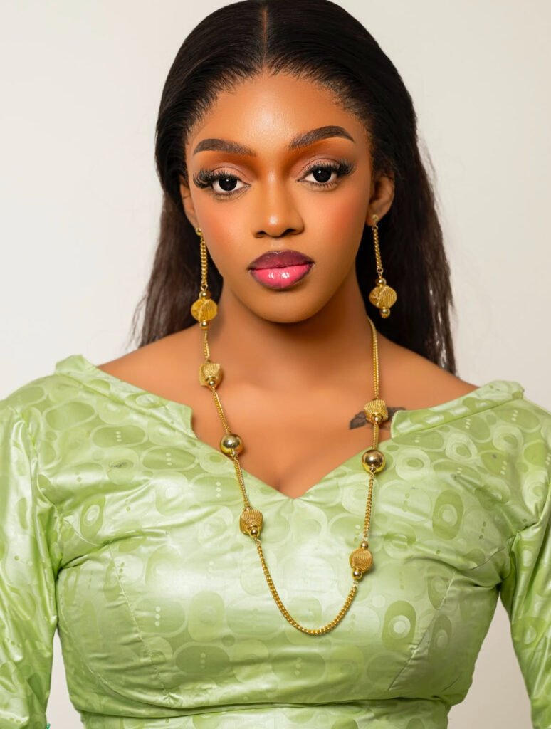Nefertiti Sow en mode 